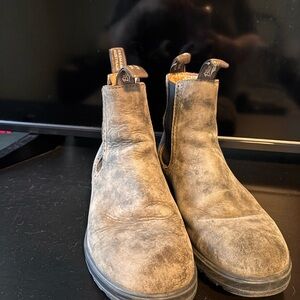 Women’s Blundstone Brown Leather Chelsea Boots